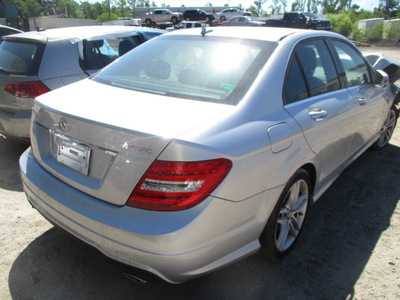 mercedes benz c300 4 matic