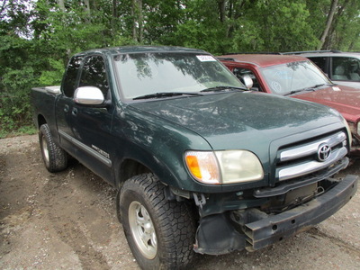 toyota tundra access cab sr5