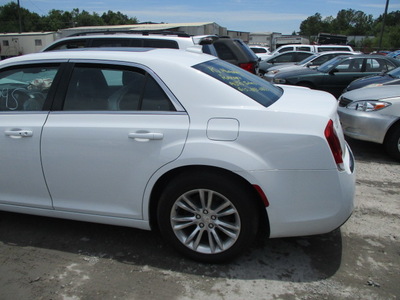 chrysler 300 touring