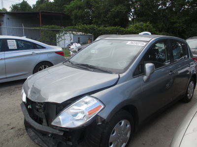 nissan versa s sl