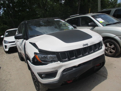 jeep compass trailhawk