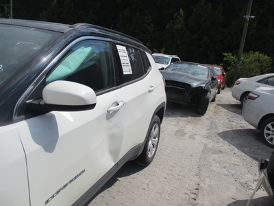 jeep compass latitude