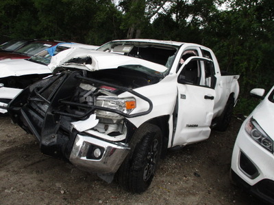 toyota tundra double cab sr sr5