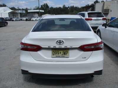 toyota camry l le xle se xse