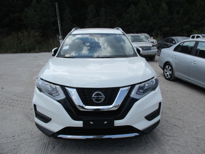 nissan rogue s sv