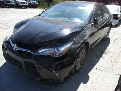 toyota camry le xle se xse