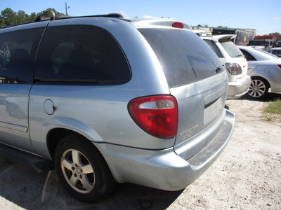 dodge grand caravan se