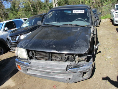 toyota tacoma xtracab prerunner