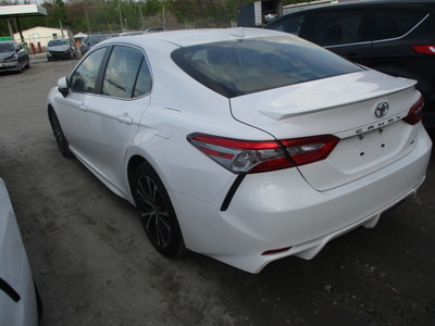 toyota camry l le xle se xse