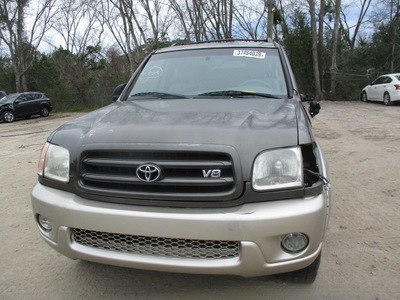 toyota sequoia sr5