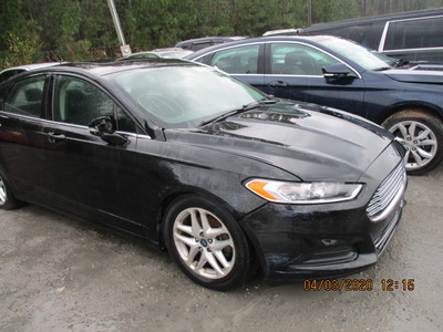 ford fusion se