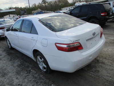 toyota camry ce le xle se