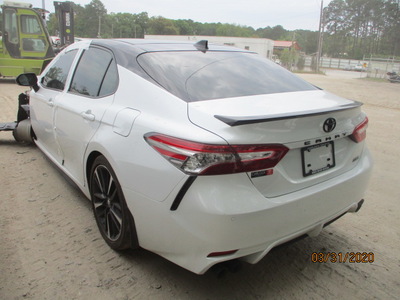 toyota camry xse