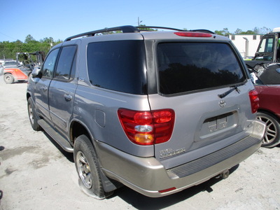 toyota sequoia sr5