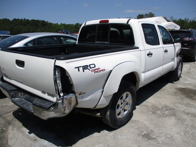 toyota tacoma doublecab