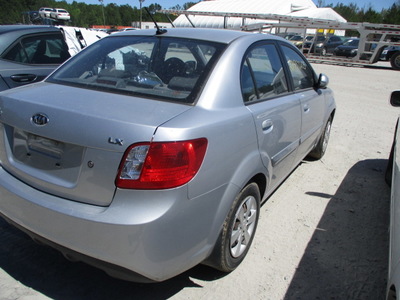 kia rio lx sx