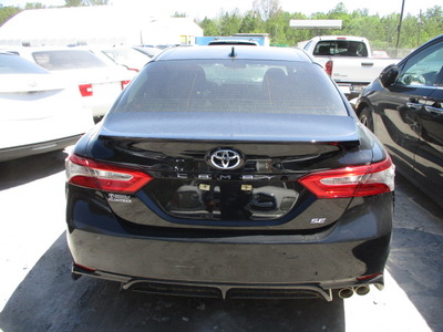 toyota camry l le xle se xse