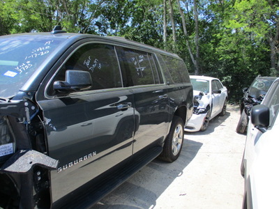 chevrolet c1500 suburban lt