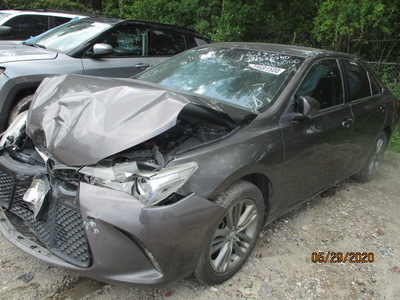 toyota camry le xle se xse