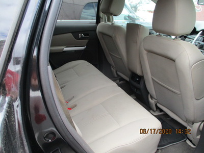 ford edge se