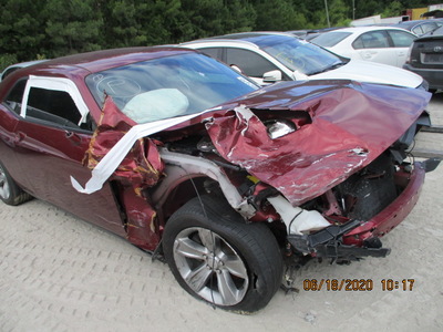 dodge challenger sxt