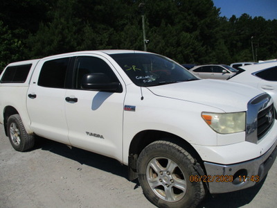 toyota tundra crewmax sr5