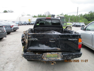 toyota tacoma xtracab prerunner