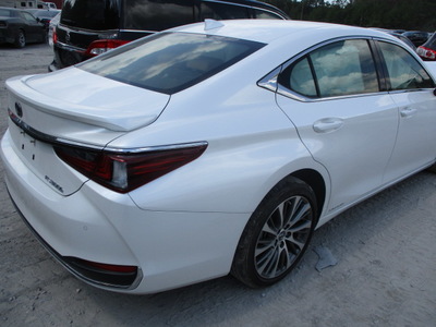 lexus es 300h