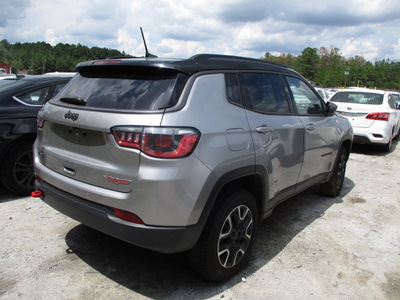 jeep compass trailhawk