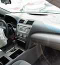 toyota camry le xle se