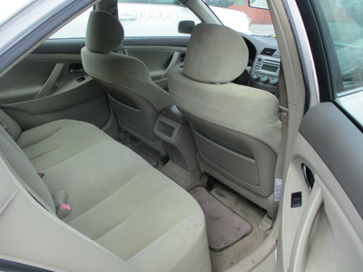 toyota camry ce le xle se