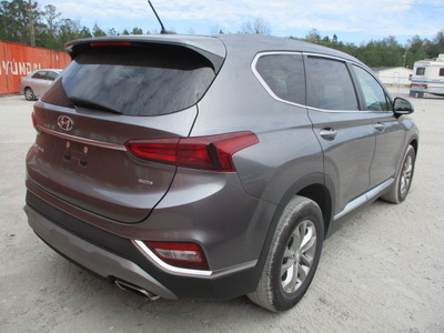 hyundai santa fe se