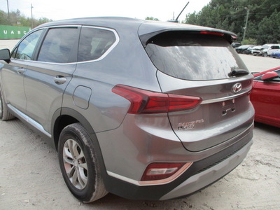 hyundai santa fe se