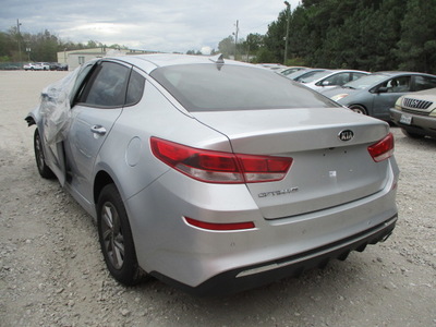 kia optima lx s