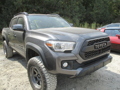 toyota tacoma dbl cab sr sr5 trd