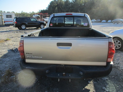 toyota tacoma access cab