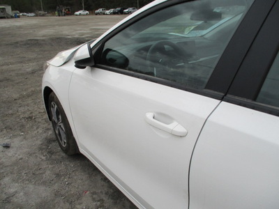 kia forte fe lxs