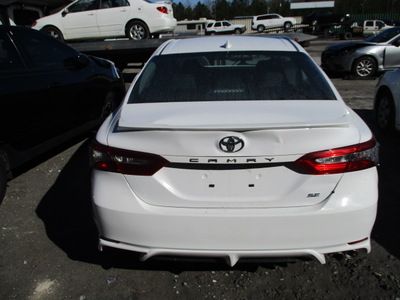 toyota camry l le xle se xse