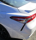 toyota camry l le xle se xse