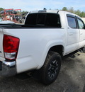 toyota tacoma dbl cab sr sr5 trd