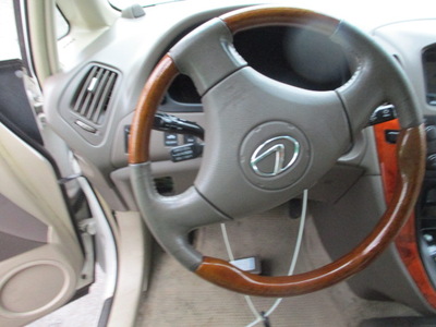 lexus rx 300