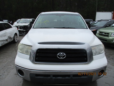 toyota tundra crewmax sr5