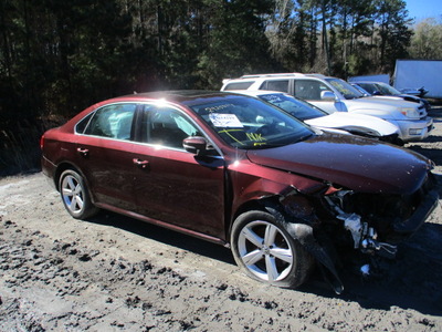 volkswagen passat se