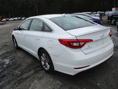 hyundai sonata se