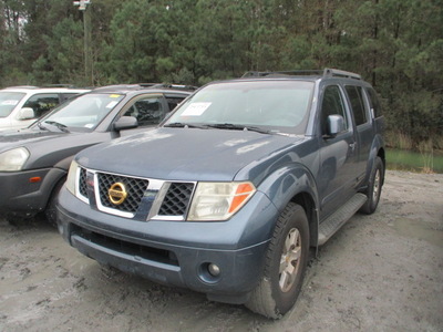 nissan pathfinder le se xe