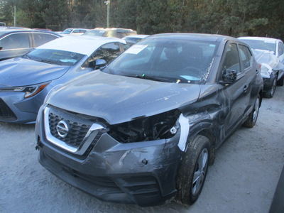 nissan kicks s