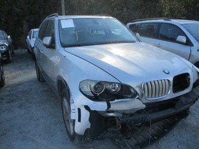 bmw x5 4 8i