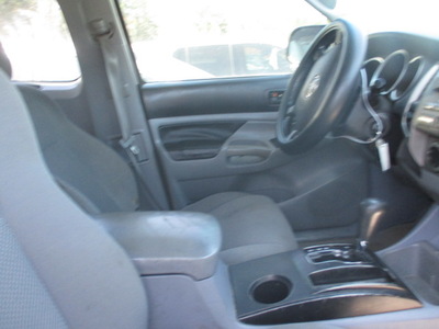 toyota tacoma access cab