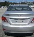 hyundai accent se