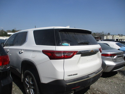 chevrolet traverse ls